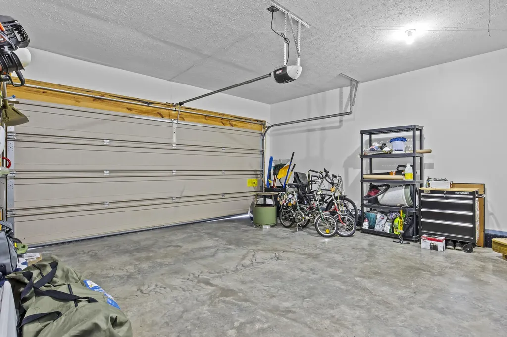 148 Barren River Boulevard Georgetown KY 40324