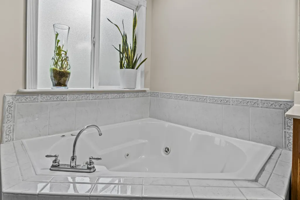 148 Barren River Boulevard Georgetown KY 40324