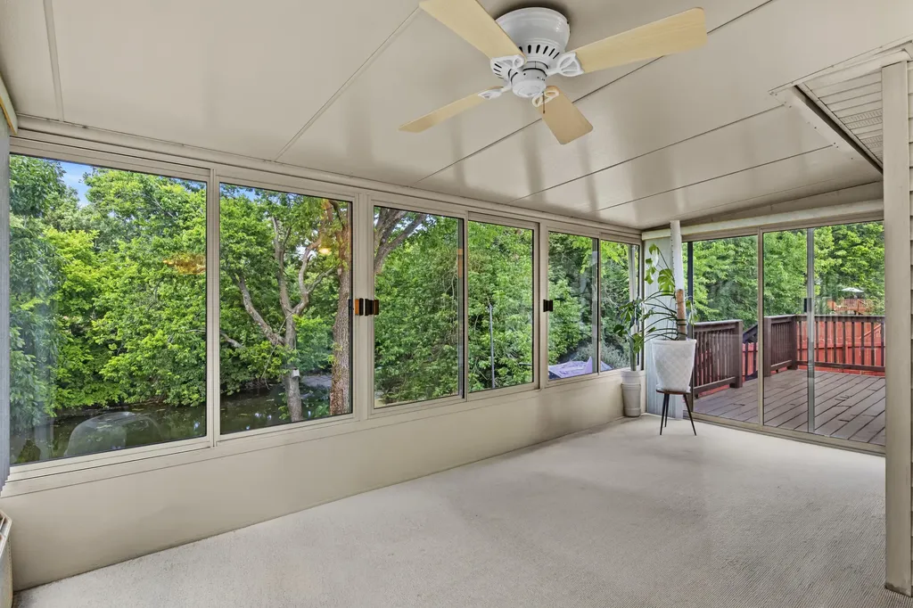 148 Barren River Boulevard Georgetown KY 40324