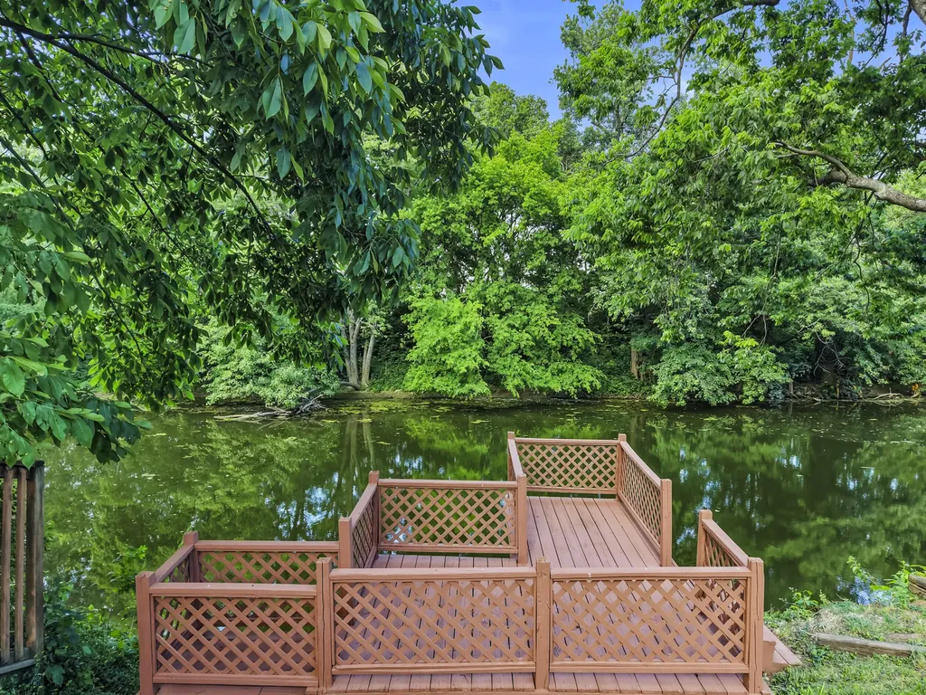 148 Barren River Boulevard Georgetown KY 40324