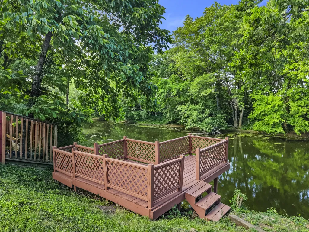 148 Barren River Boulevard Georgetown KY 40324