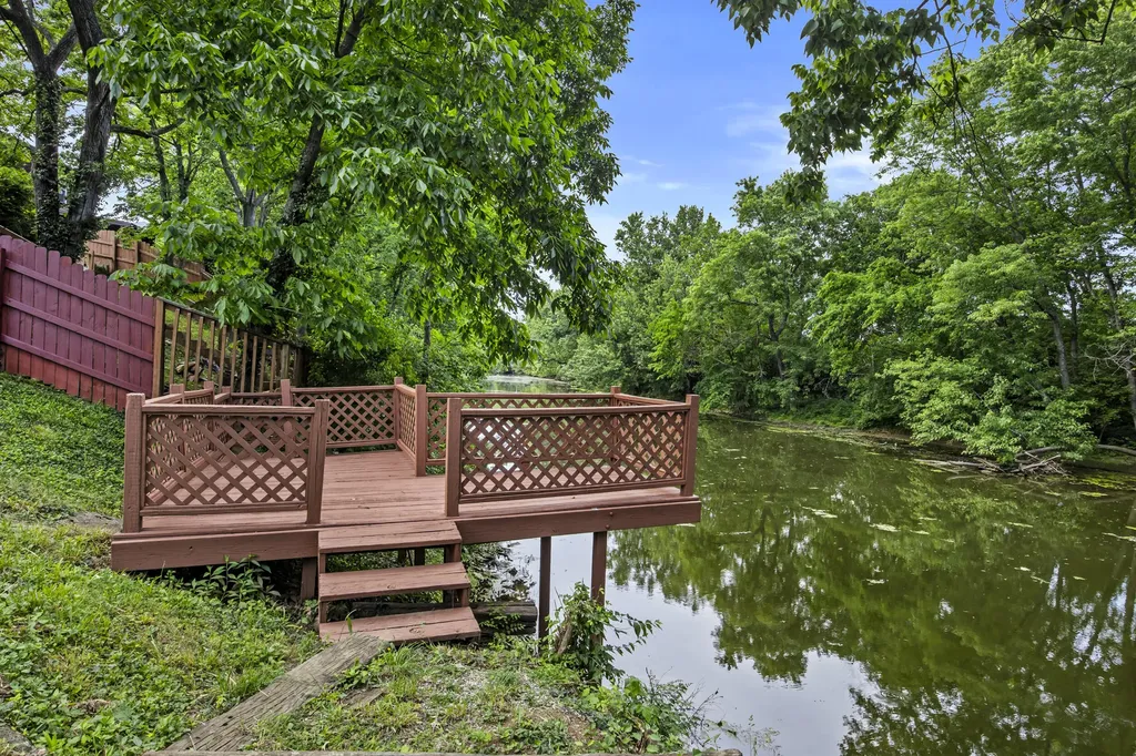 148 Barren River Boulevard Georgetown KY 40324