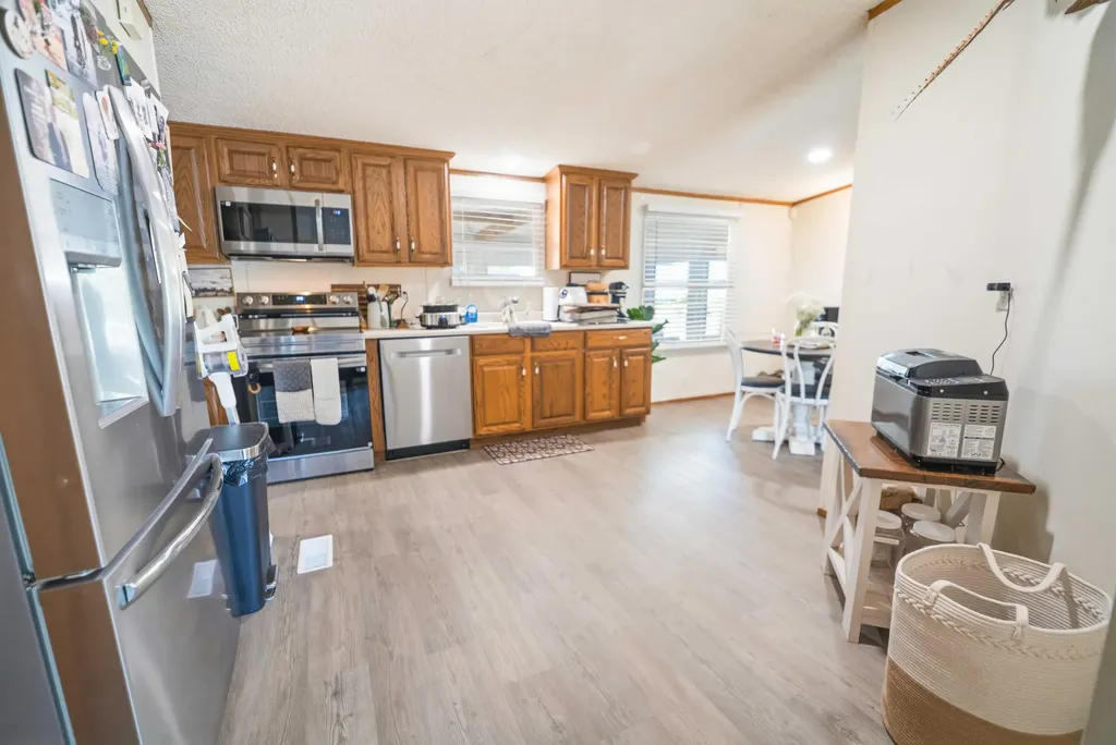 21 Pear Tree Lane Burnside KY 42519
