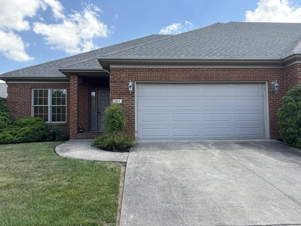 261 Clairmont Drive Richmond KY 40475