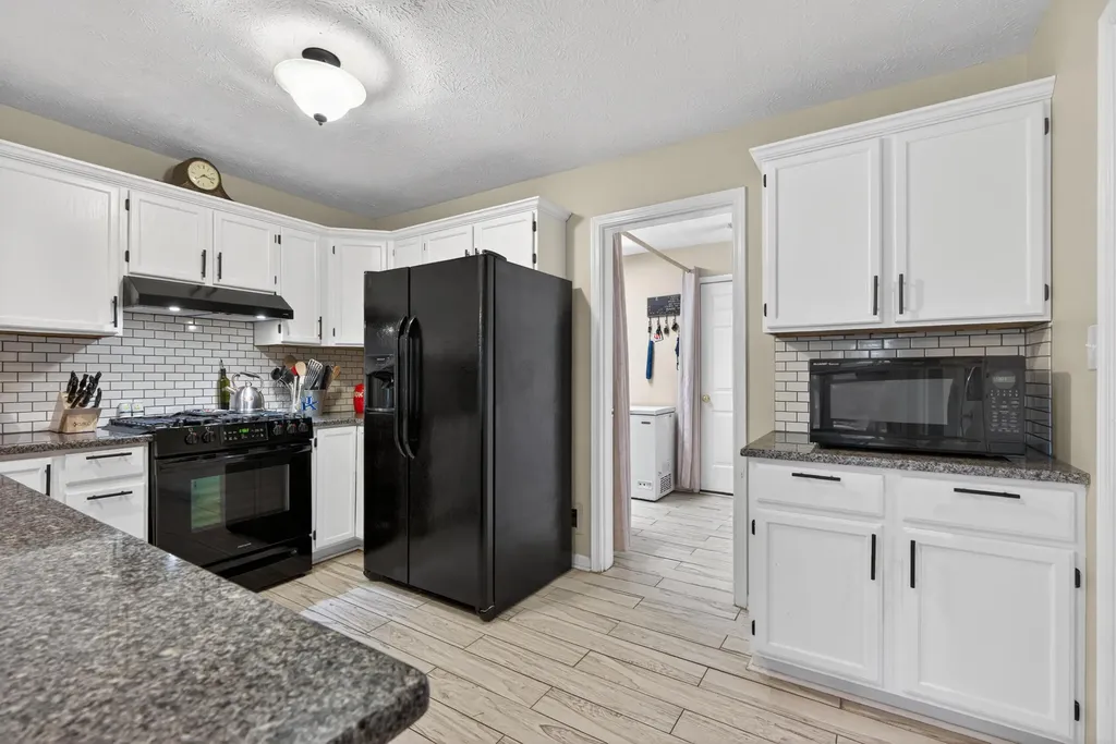 3644 Beechwood Circle Lexington KY 40514