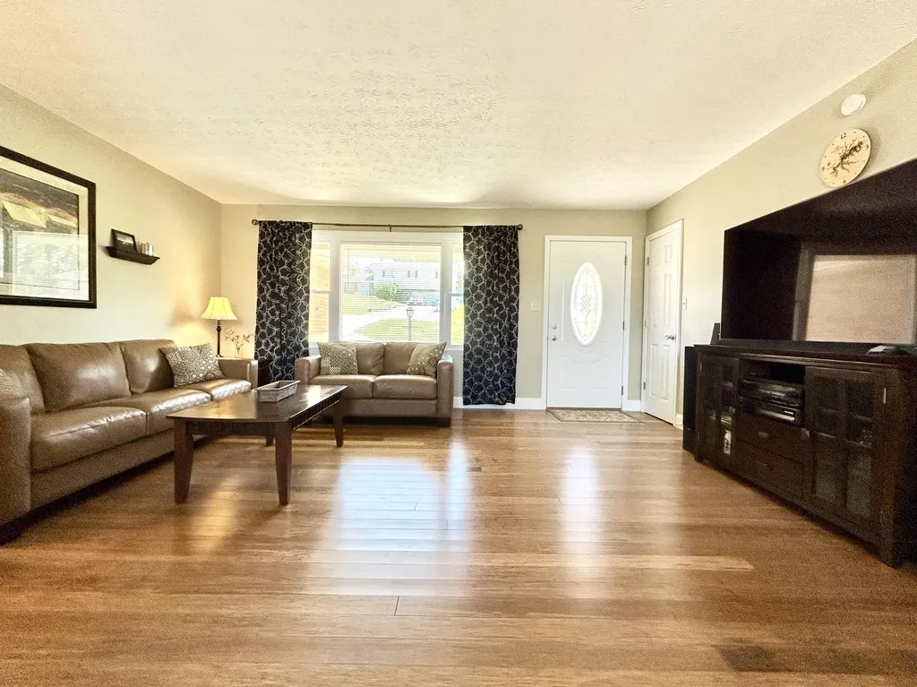 235 Lakeview Drive Somerset KY 42503