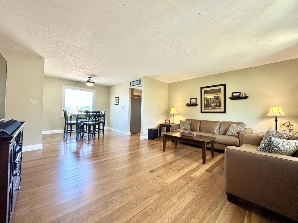 235 Lakeview Drive Somerset KY 42503