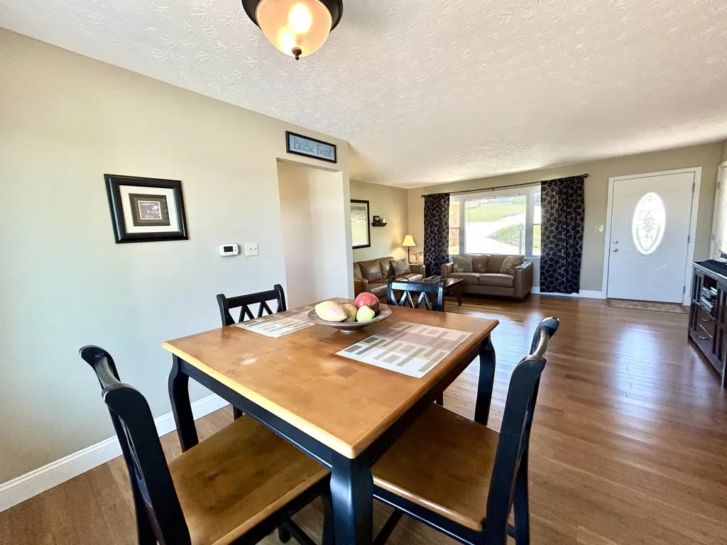 235 Lakeview Drive Somerset KY 42503