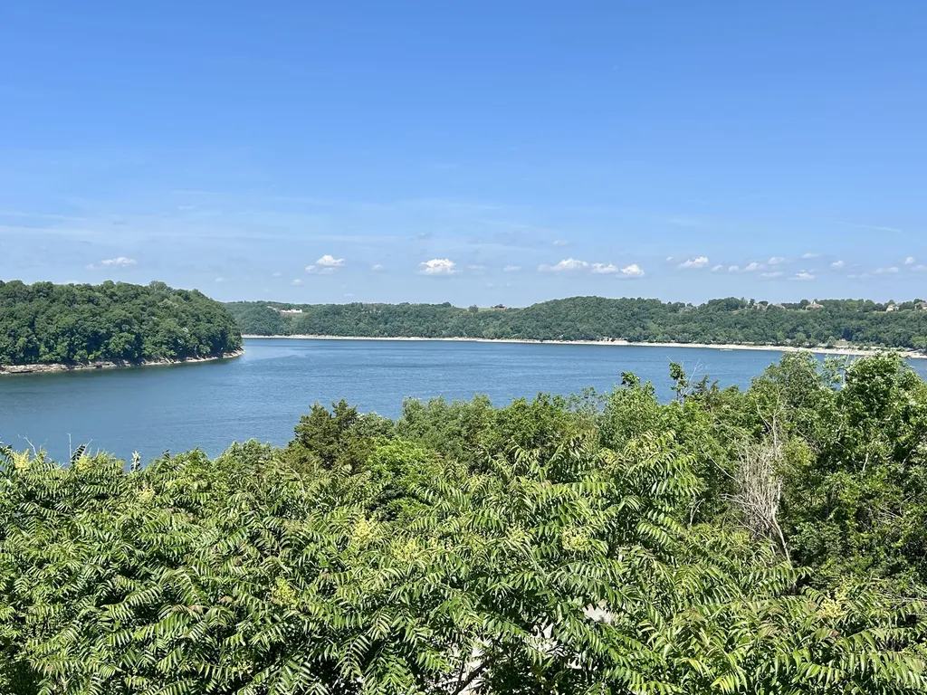 235 Lakeview Drive Somerset KY 42503