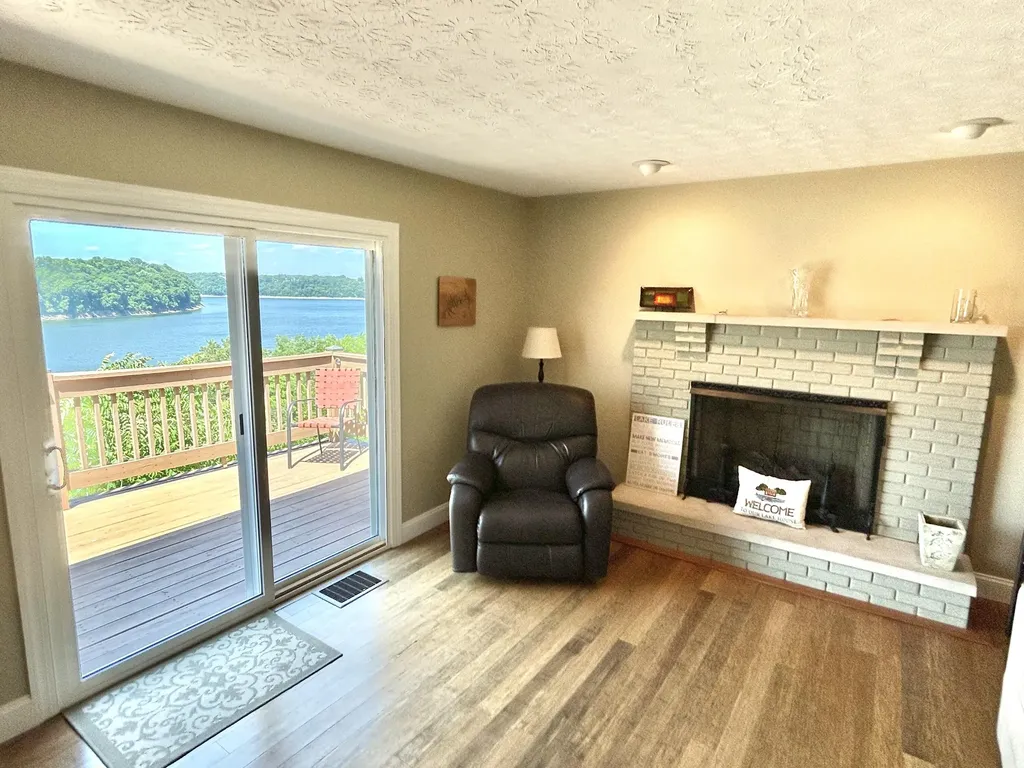 235 Lakeview Drive Somerset KY 42503