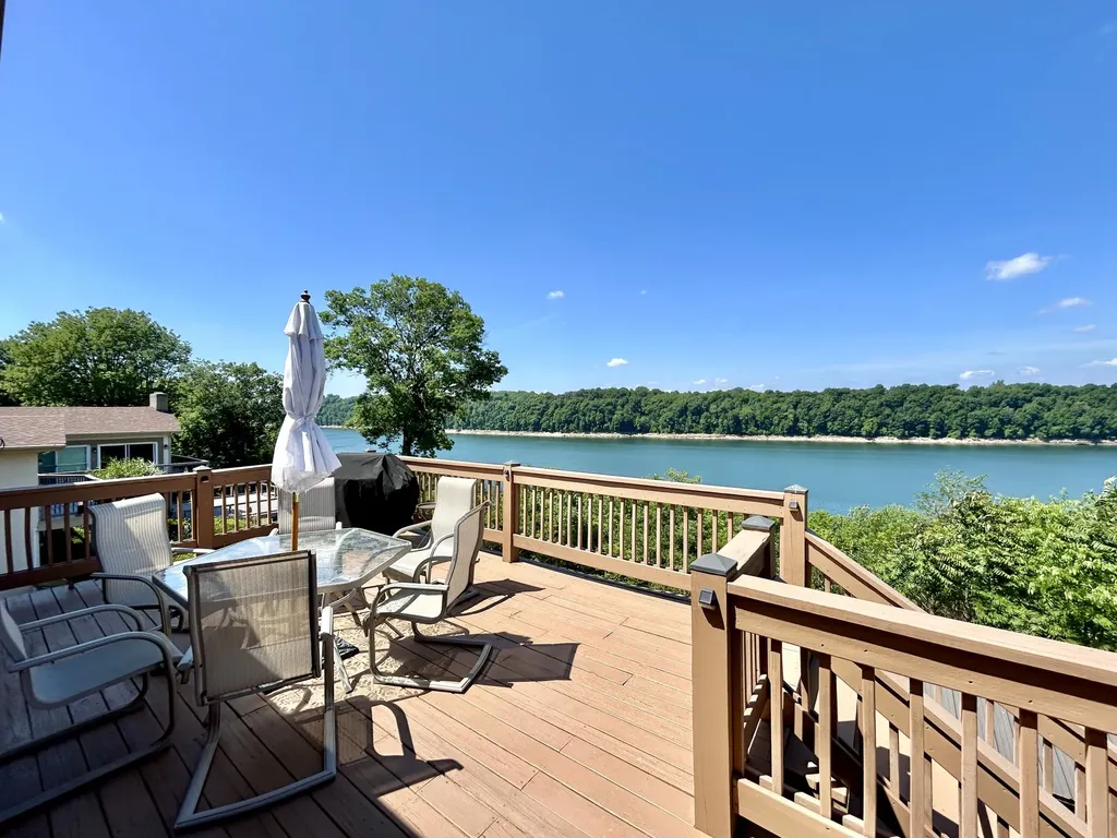 235 Lakeview Drive Somerset KY 42503