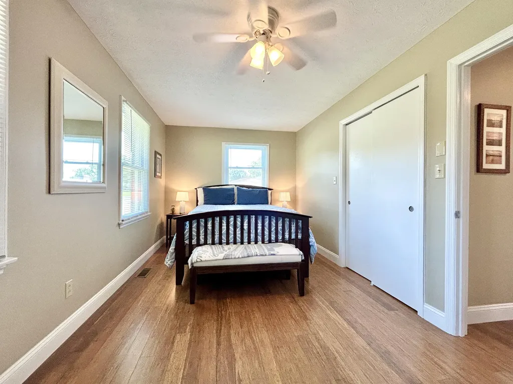 235 Lakeview Drive Somerset KY 42503