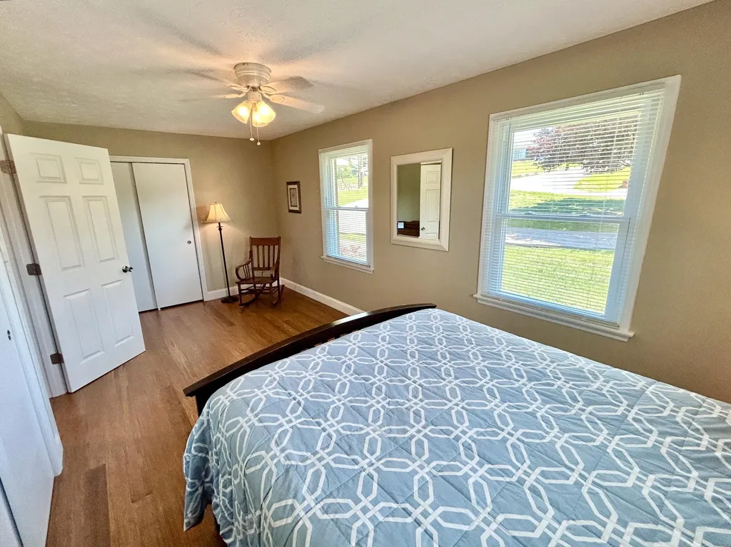 235 Lakeview Drive Somerset KY 42503