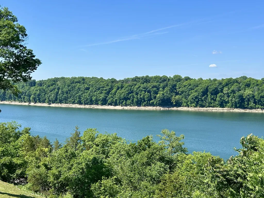 235 Lakeview Drive Somerset KY 42503