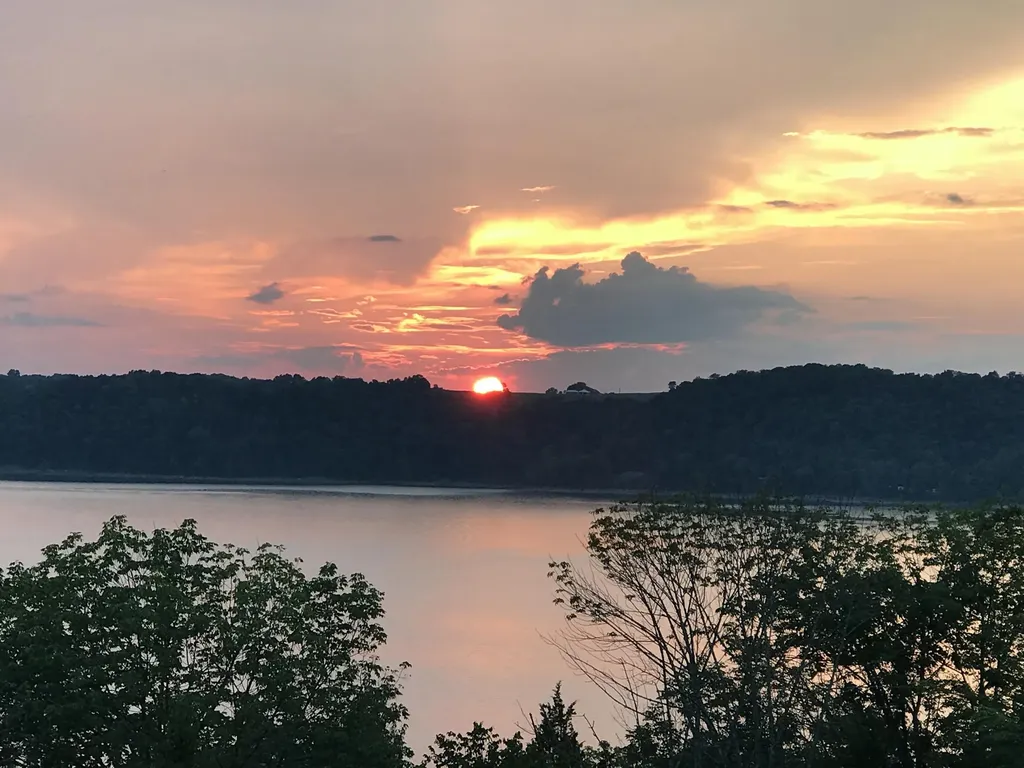 235 Lakeview Drive Somerset KY 42503