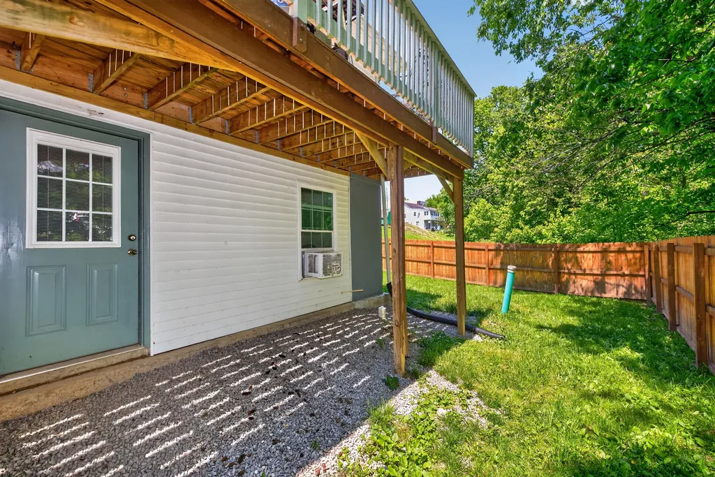 100 & 104 Vine Street Sadieville KY 40370