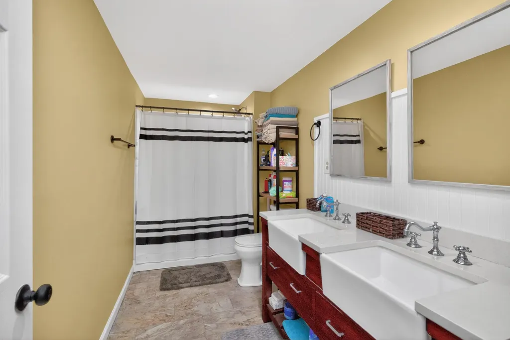 100 & 104 Vine Street Sadieville KY 40370