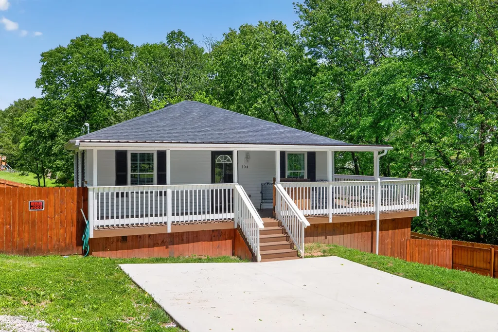 100 & 104 Vine Street Sadieville KY 40370