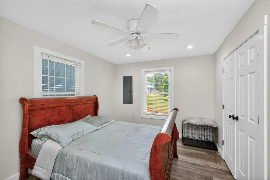 100 & 104 Vine Street Sadieville KY 40370