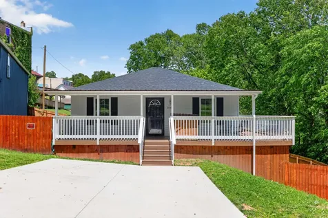 100 & 104 Vine Street Sadieville KY 40370
