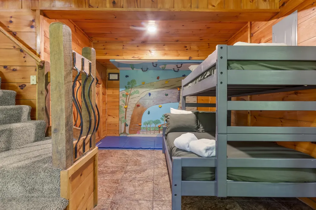 77 Lloyd Lane Stanton KY 40380