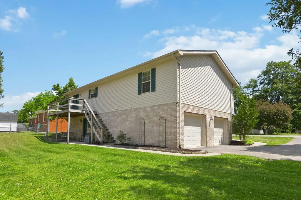 604 John Street Corbin KY 40701