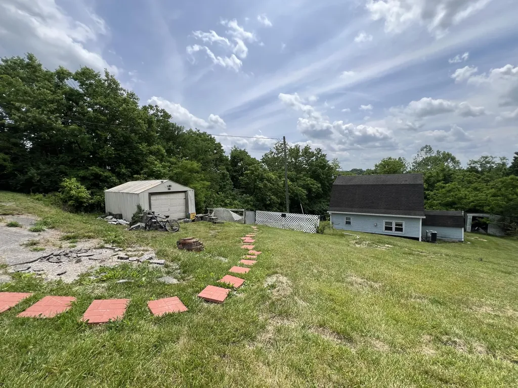 5300 Sugar Creek Pike Nicholasville KY 40356