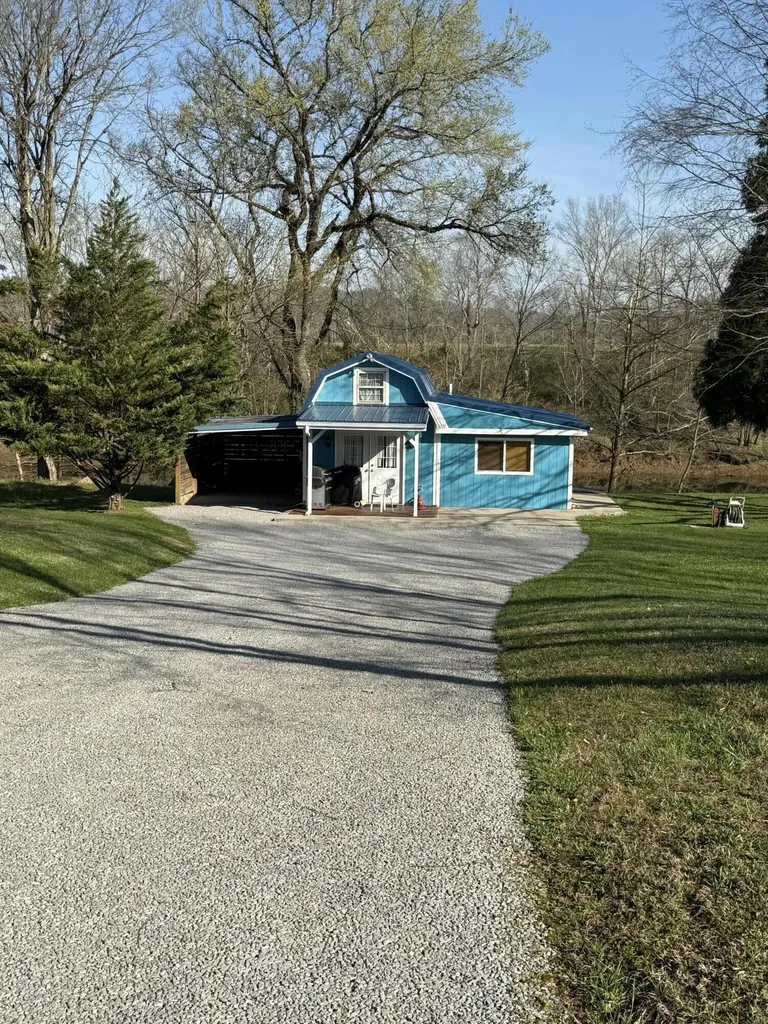 532 Campbells Ferry Lane Jamestown KY 42629