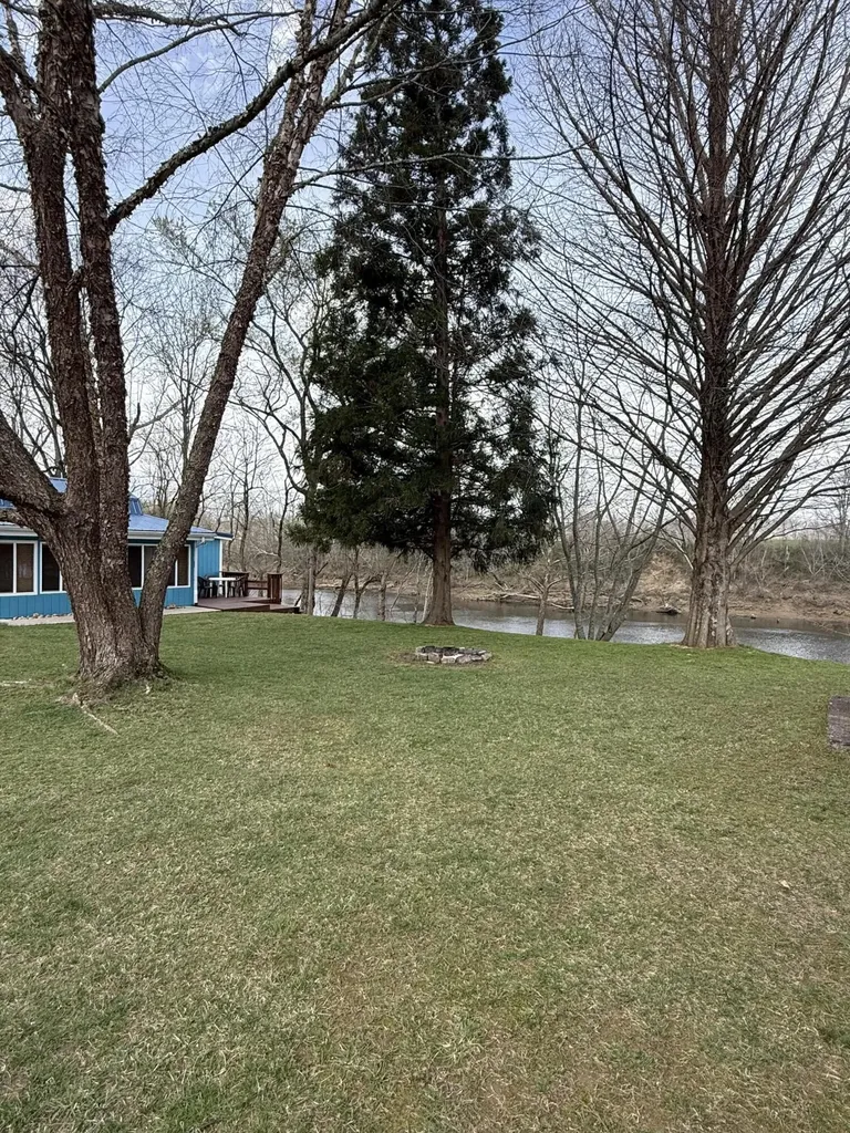 532 Campbells Ferry Lane Jamestown KY 42629