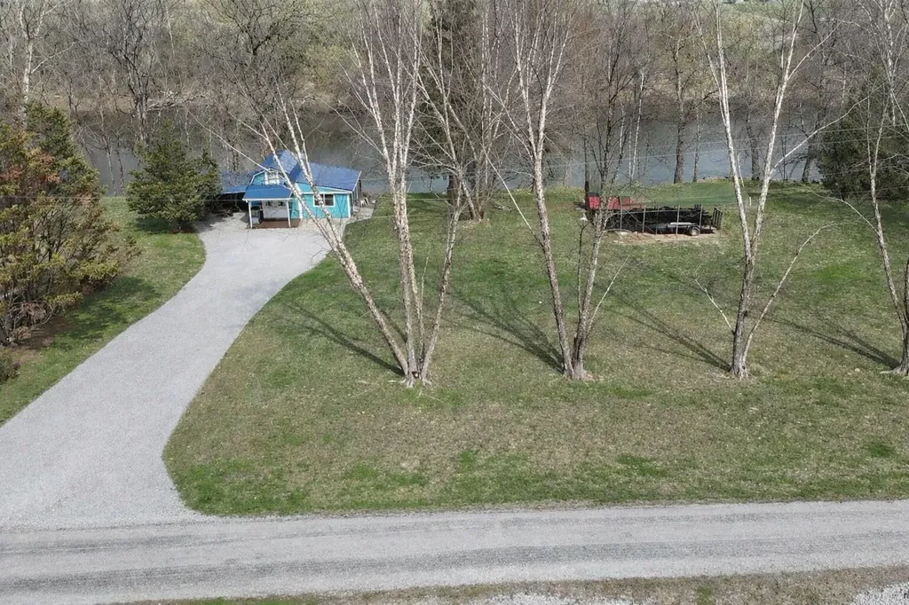 532 Campbells Ferry Lane Jamestown KY 42629