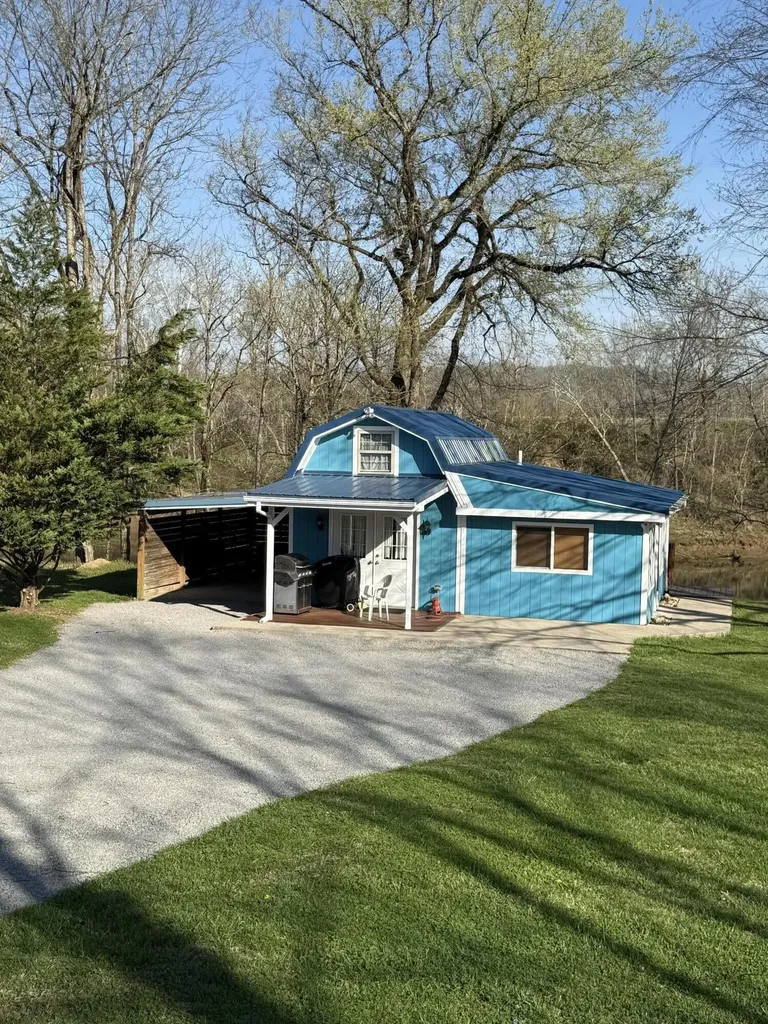 532 Campbells Ferry Lane Jamestown KY 42629