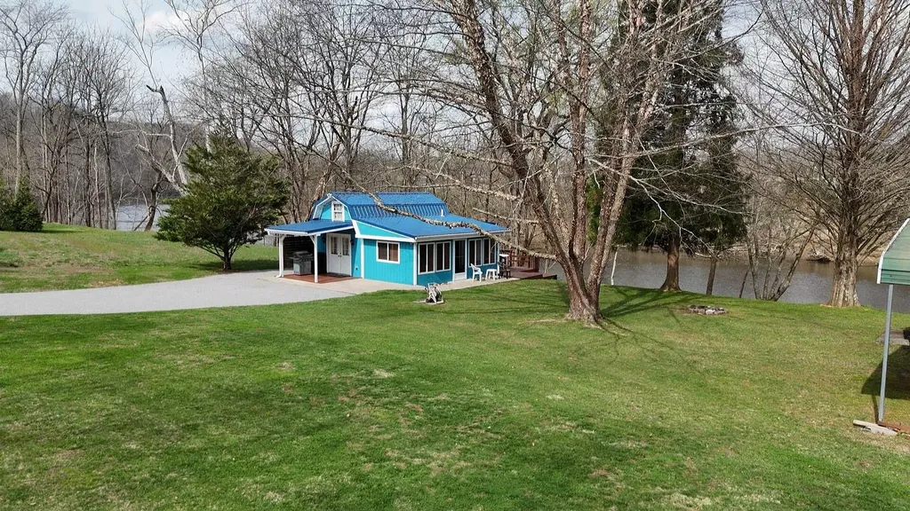 532 Campbells Ferry Lane Jamestown KY 42629