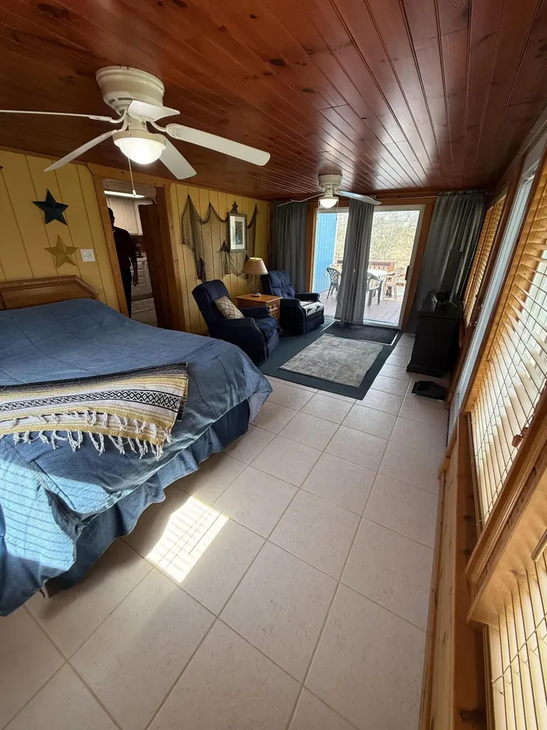 532 Campbells Ferry Lane Jamestown KY 42629