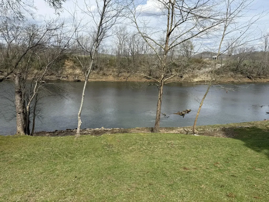 532 Campbells Ferry Lane Jamestown KY 42629