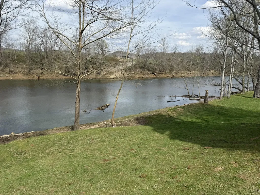 532 Campbells Ferry Lane Jamestown KY 42629