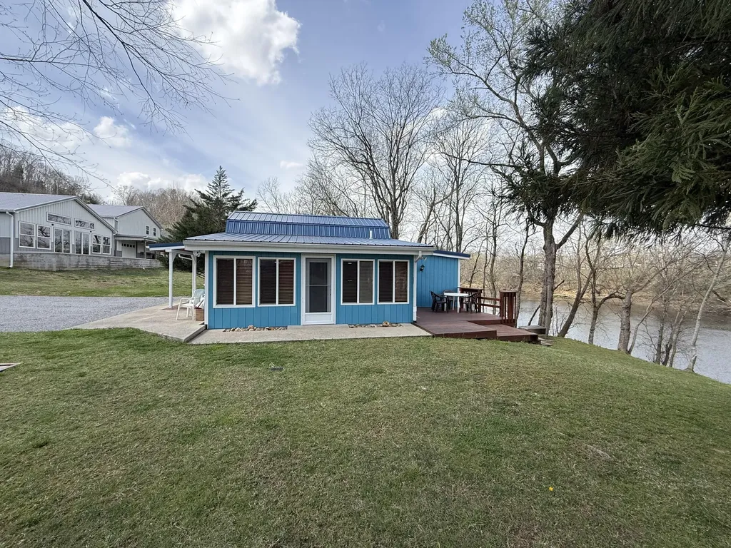 532 Campbells Ferry Lane Jamestown KY 42629