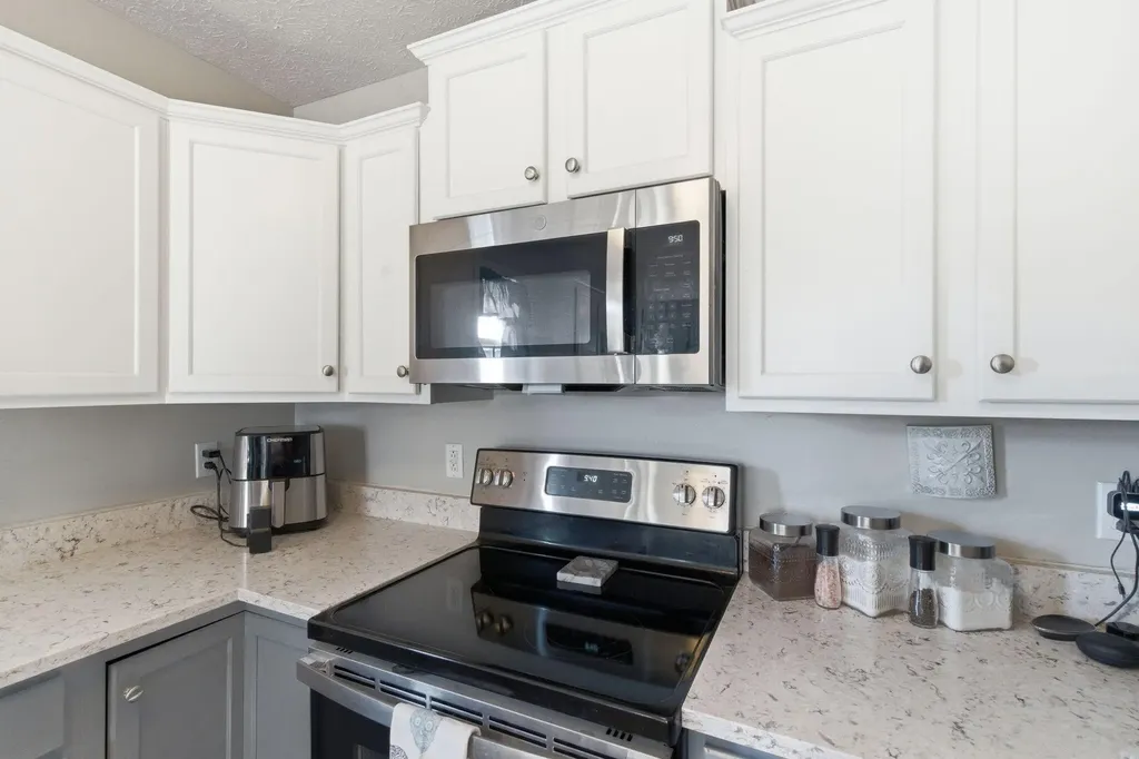 108 Back Stretch Drive Georgetown KY 40324
