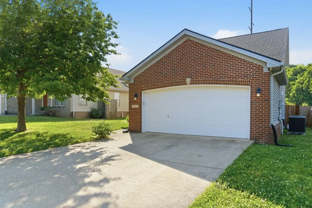 108 Back Stretch Drive Georgetown KY 40324