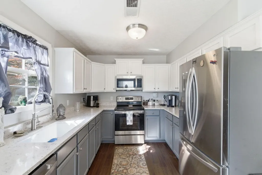 108 Back Stretch Drive Georgetown KY 40324
