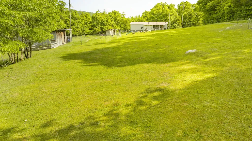 82 Abbott Broadhurst Road Monticello KY 42633