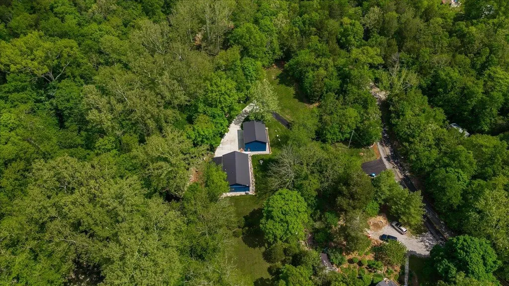2231 Glass Mill Road Wilmore KY 40390