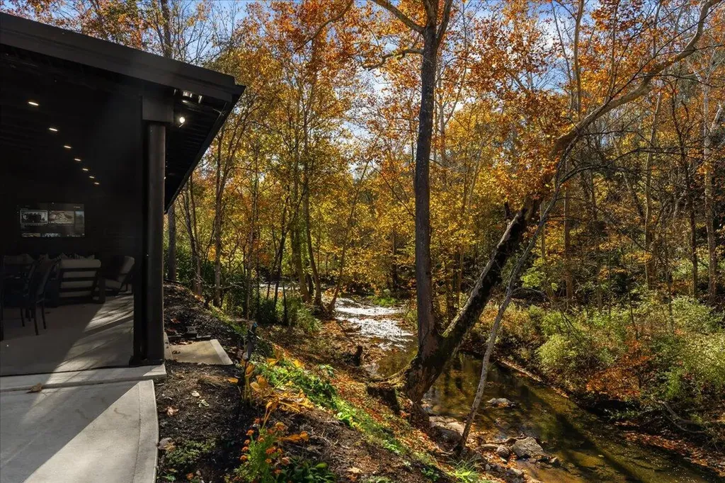 2231 Glass Mill Road Wilmore KY 40390