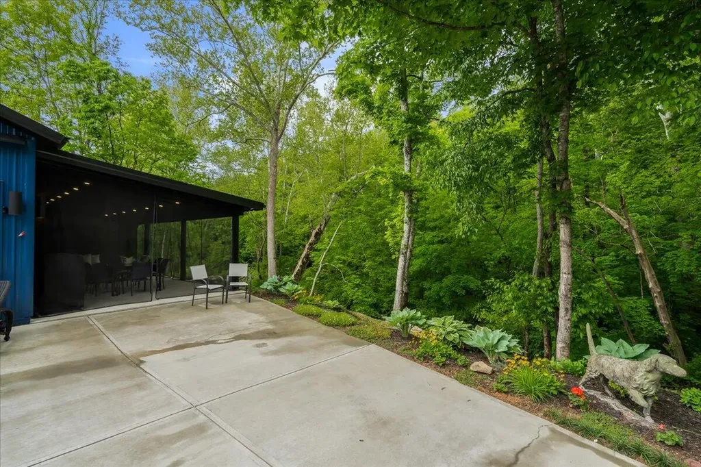 2231 Glass Mill Road Wilmore KY 40390