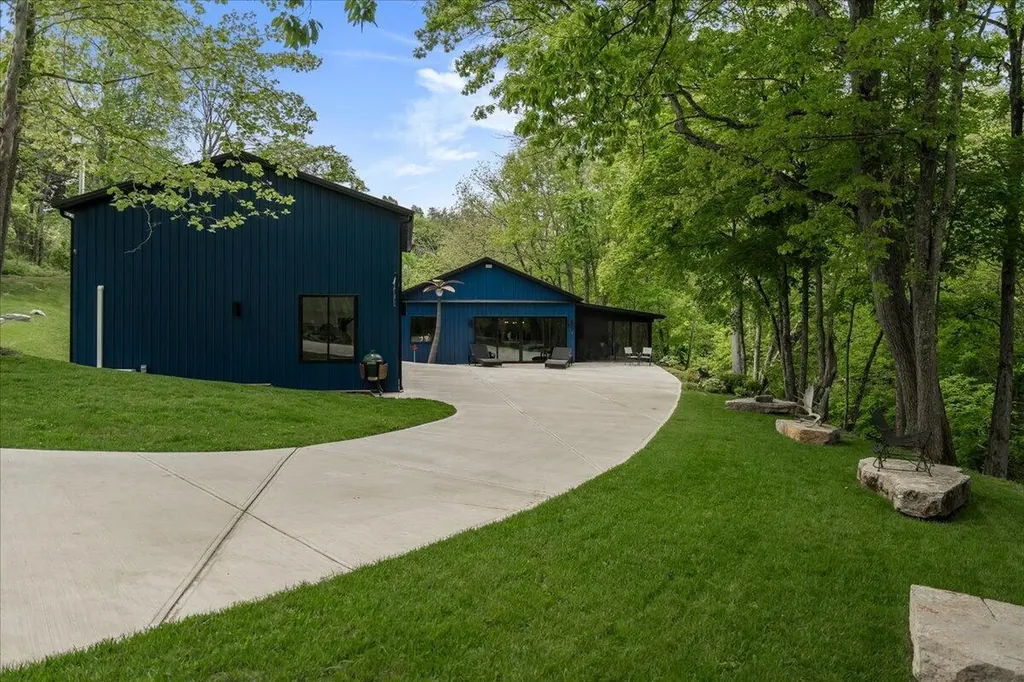 2231 Glass Mill Road Wilmore KY 40390