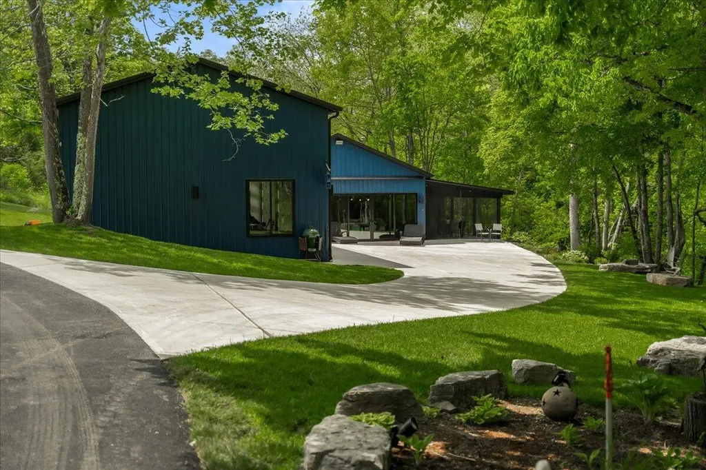 2231 Glass Mill Road Wilmore KY 40390