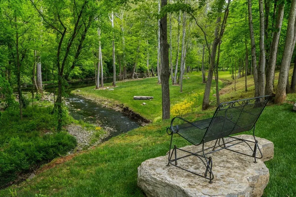 2231 Glass Mill Road Wilmore KY 40390