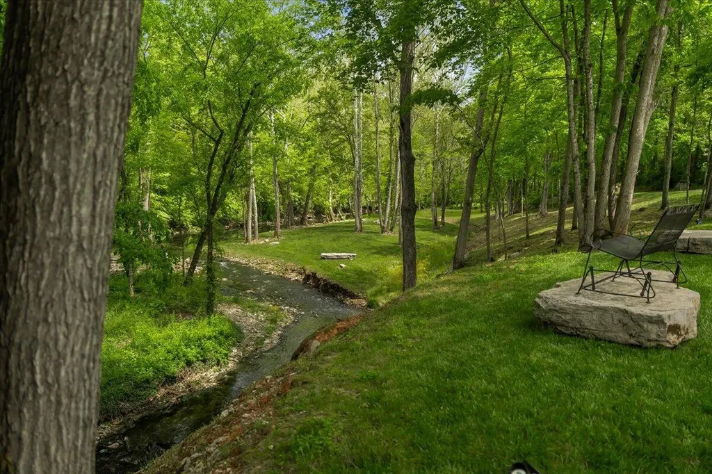 2231 Glass Mill Road Wilmore KY 40390