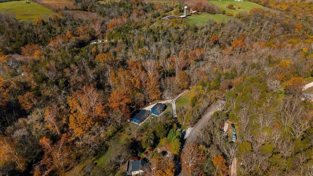2231 Glass Mill Road Wilmore KY 40390