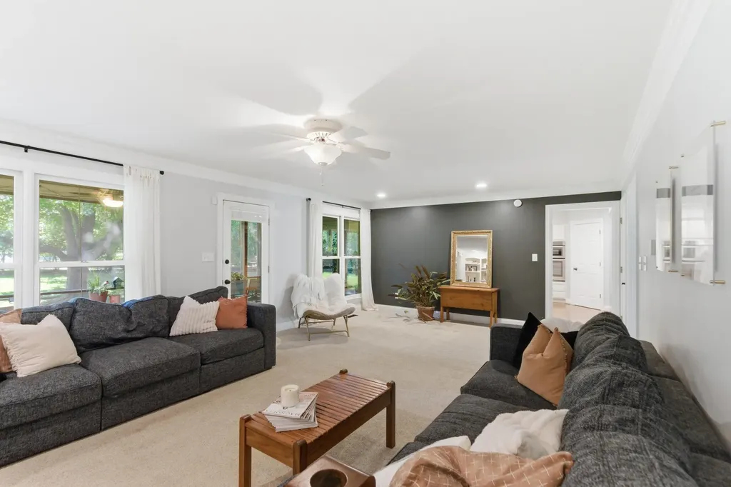 4132 John Alden Lane Lexington KY 40504