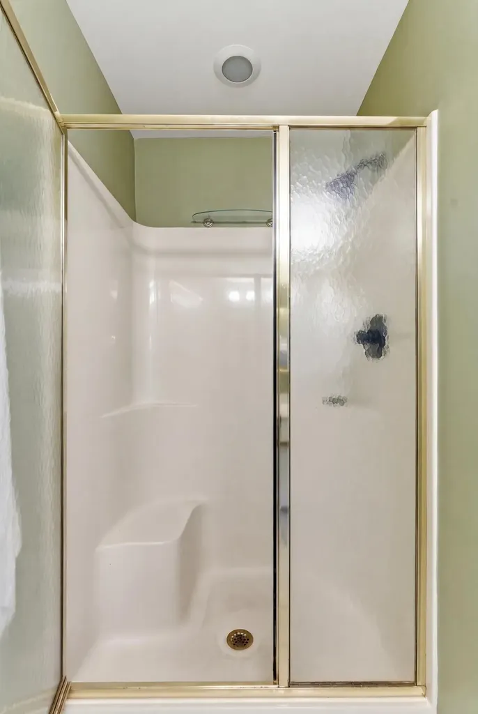 4132 John Alden Lane Lexington KY 40504